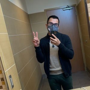 Meet your Posher, Johnathan